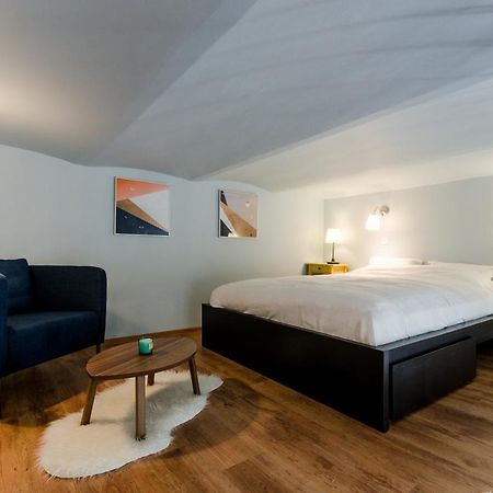Paulay'S Studio Apartment In The City Center. ブダペスト エクステリア 写真