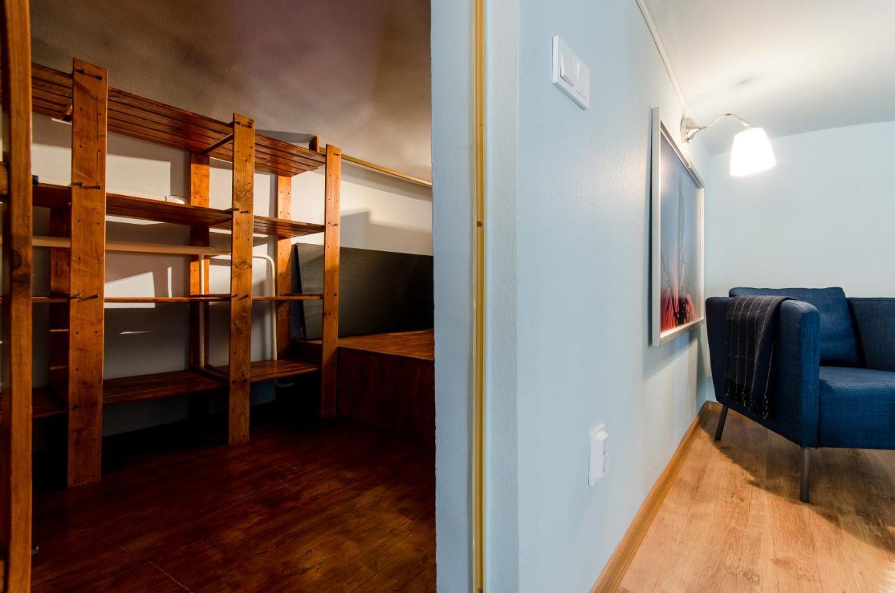 Paulay'S Studio Apartment In The City Center. ブダペスト エクステリア 写真