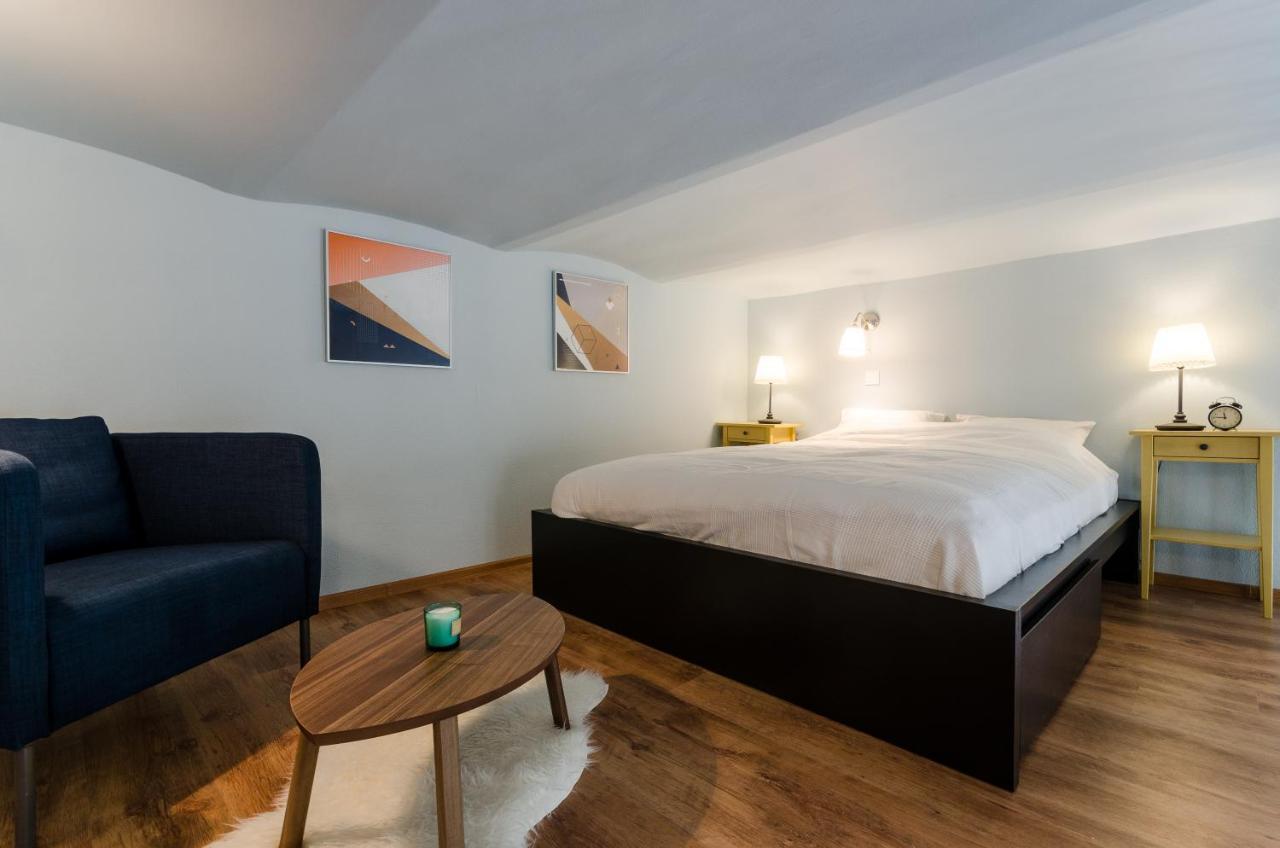 Paulay'S Studio Apartment In The City Center. ブダペスト エクステリア 写真